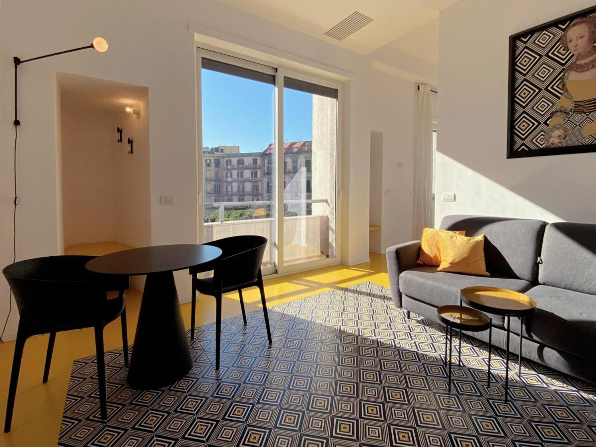 Toraldo Suites - Dimore Partenopee Napoli Bagian luar foto