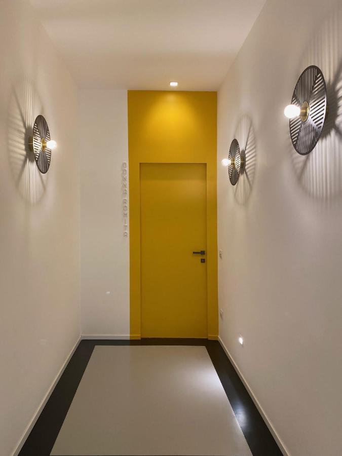 Toraldo Suites - Dimore Partenopee Napoli Bagian luar foto