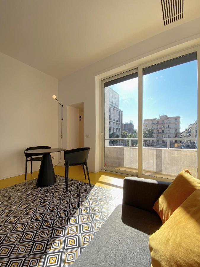 Toraldo Suites - Dimore Partenopee Napoli Bagian luar foto