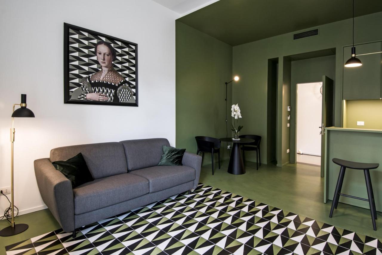 Toraldo Suites - Dimore Partenopee Napoli Bagian luar foto