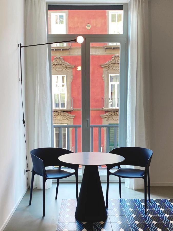 Toraldo Suites - Dimore Partenopee Napoli Bagian luar foto